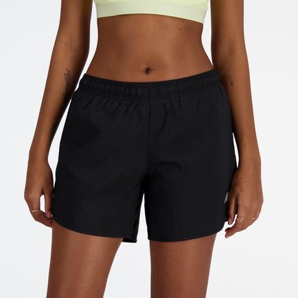 Short New Balance Mujer Sport Essentials 5 Inch Negro