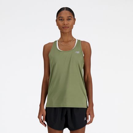 Remera New Balance Mujer Sport Essentials Verde